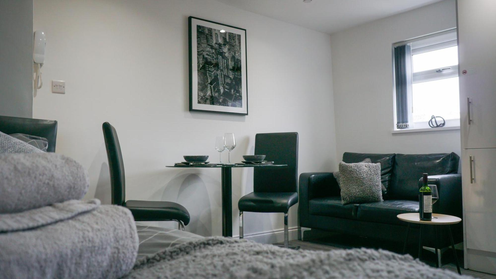 Modern Apartments Near Cardiff City Centre Екстер'єр фото